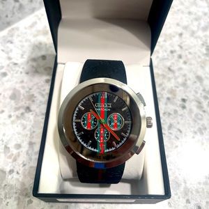 Gucci watch black leather